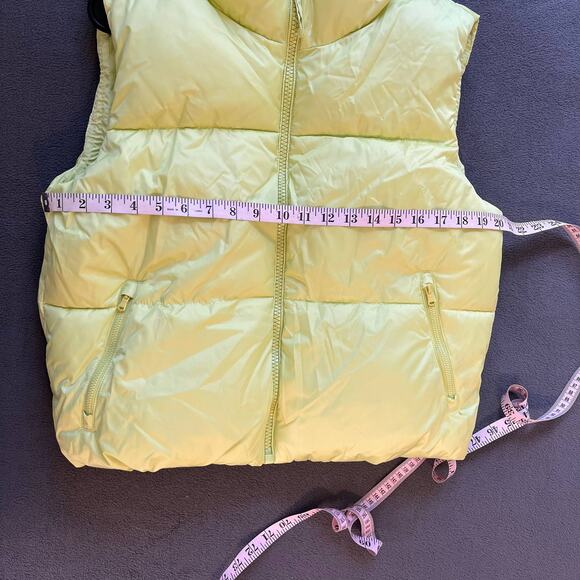 Old Navy Puffer Vest Womens Size Small Citrine Yellow Pockets Outdoor Cabin NWOT - Picture 6 of 8